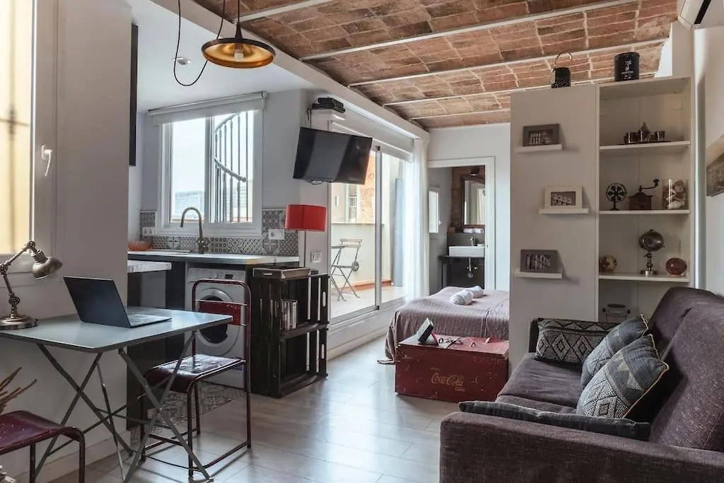 Cozy Penthouse Studio With Private Rooftop Terrace Barcelona
